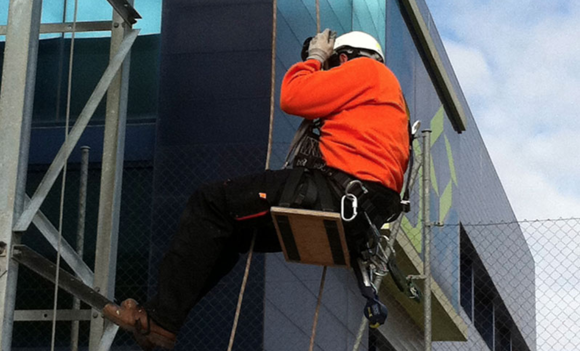 Instalación y reparación de canalones en Humanes